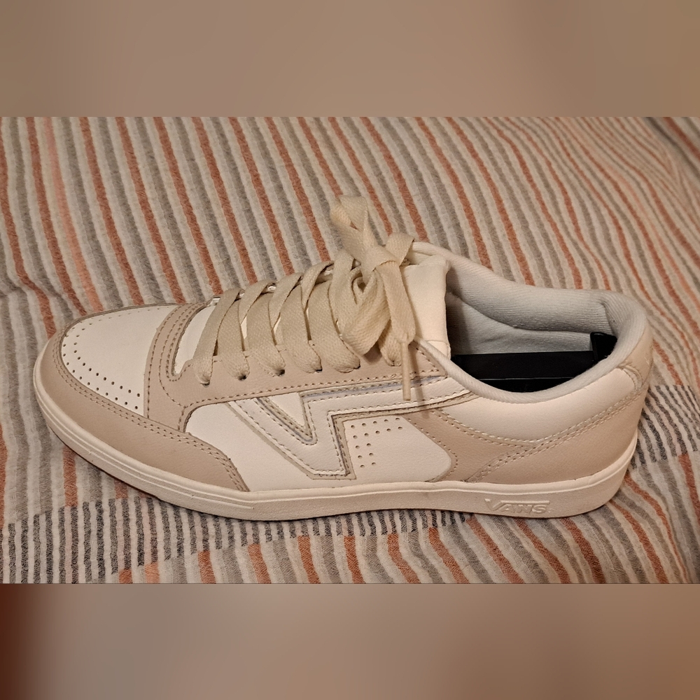 Vans Lowland size 8 womens or 6.5 mens